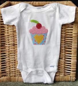 rp_diy-onesie-by-bump-smitten.jpg