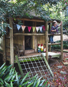 1-outdoor-playhouse