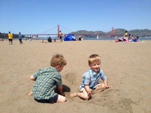 lynn_benandwill_beach_ggbridge