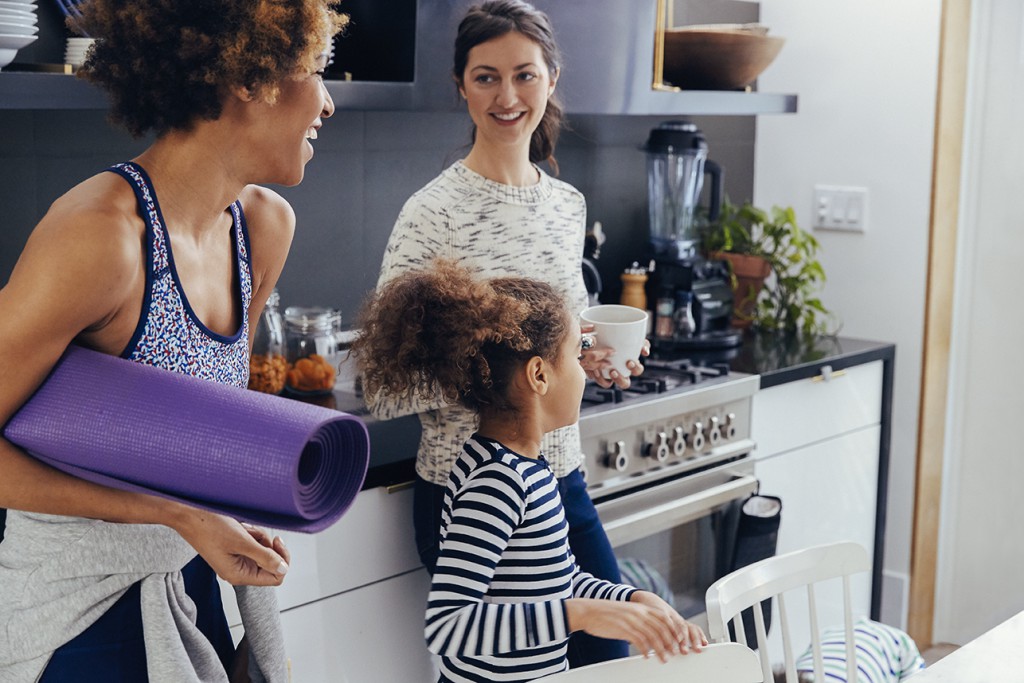 Choosing And Instructing A Babysitter Tips For Parents Urbansitter